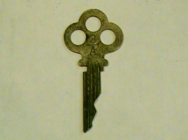 ORIGINAL ANTIQUE NATIONAL BRASS CASH REGISTER KEYS 3A (BELL KEY) NCR