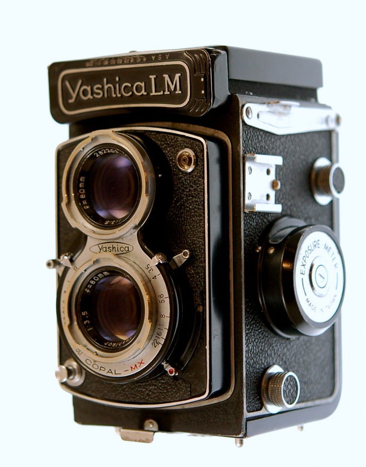 YASHICA LM 80MM F/3.5 YASHINON COPAL MX 1/300 TLR MEDIUM FORMAT CAMERA