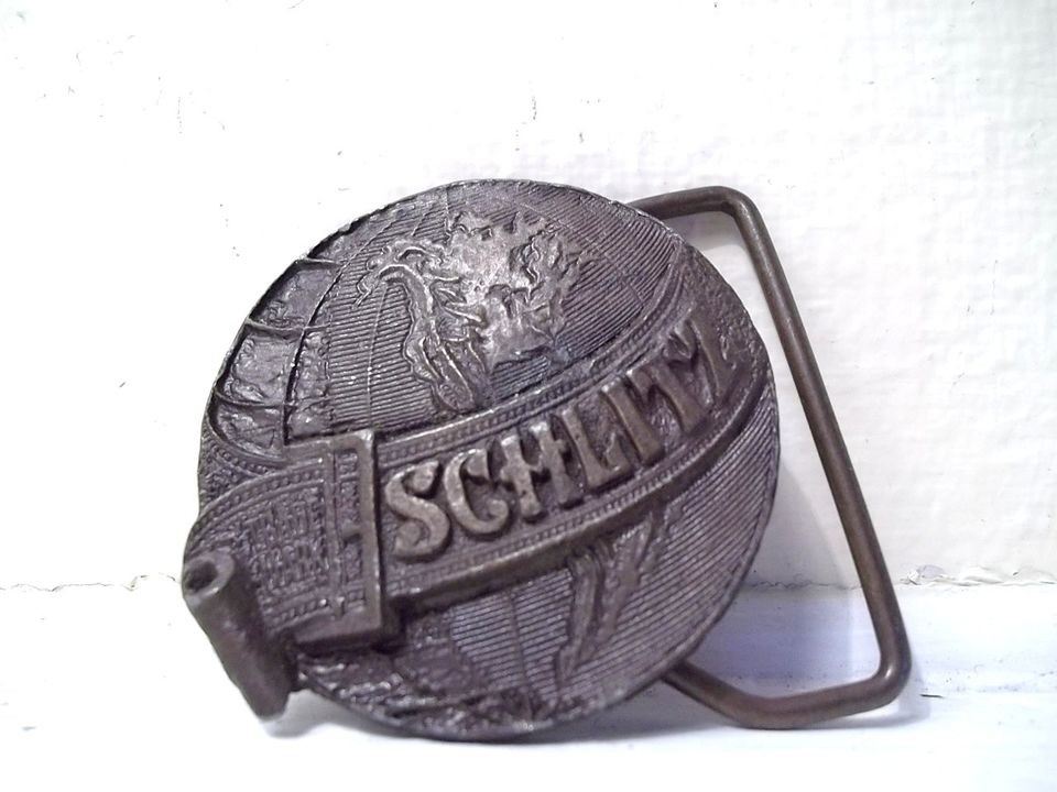 VINTAGE 70S SCHLITZ BEER BREWING ROUND GLOBE BELT BUCKLE LEWIS 