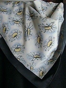 VINTAGE *STREET ONE* 20 INCH poly POCKET SCARF neckerchief bandanna 