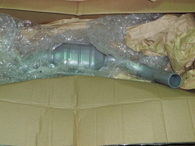 Chevrolet Suburban catalytic converter