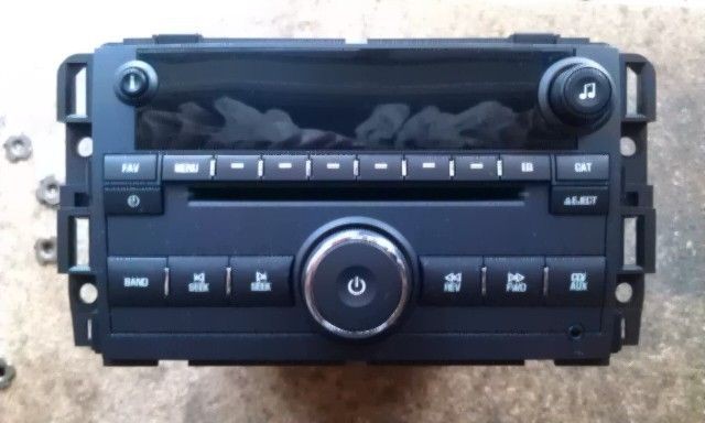 07 08 09 10 11 CHEVY GMC SILVERADO SIERRA 1500 2500 3500 RADIO CD 