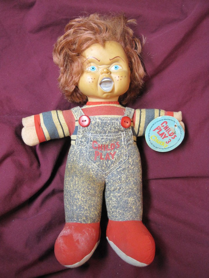 CHILDS PLAY 3 CHUCKY doll scary evil 12 horror 1993 Universal studio 