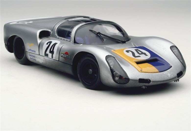 Exoto 1/18 1968 Porsche 910 1000 km Martini/Luftha​nsa MTB00063BFLP 