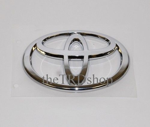 FRONT HOOD EMBLEM MR2 1990 1995 GENUINE TOYOTA OEM NEW