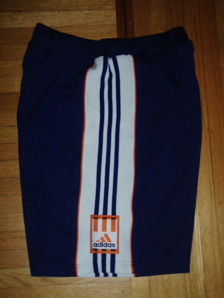 adidas shorts vintage in Mens Clothing