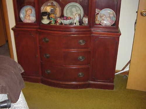 Vintage DREXEL Mahogany China Cabinet