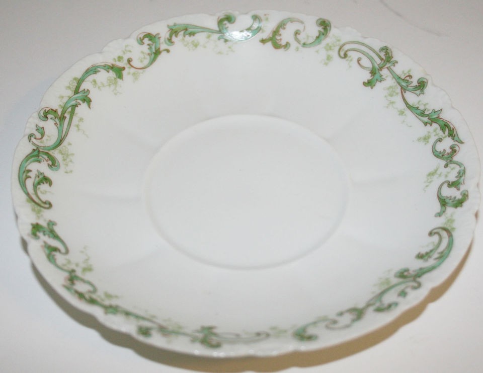 THEODORE HAVILAND PORCELAINE MEDALLION & RIBBON SAUCER LIMOGES 