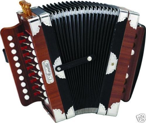 cajun accordion in Accordion & Concertina