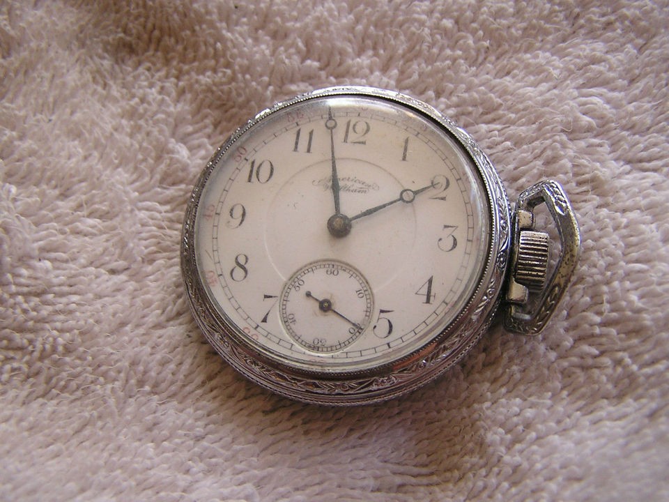 Antique Waltham American Pocket Watch 17 Jewels