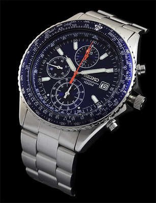   BLUE RUGGED NAVIGATOR CHRONOGRAPH 330FT WATER RESISTANT WATCH SND255P1