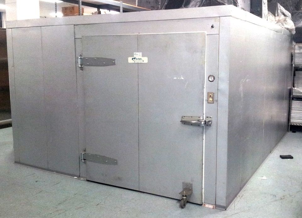 used walk in coolers in Coolers & Refrigerators