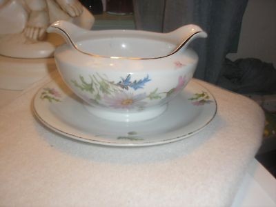 TK THUN FLORAL DESIGN FINE CHINA   GRAVY BOAT