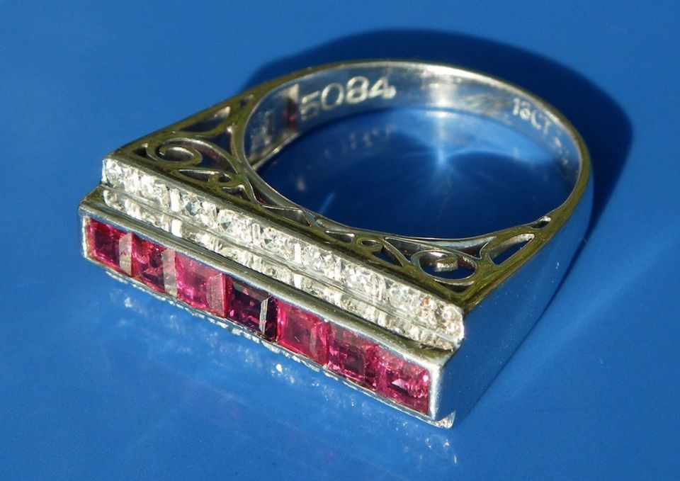 ANTIQUE ART DECO 18CT WHITE GOLD EMERALD CUT RUBY& DIAMOND COCKTAIL 