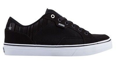 DVS CARSON Black Nubuck MENS Skate Action Sports Shoes DVF0000019