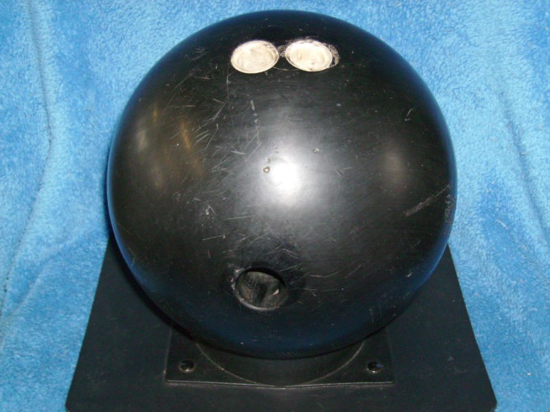 AMF THE ANGLE VINTAGE BOWLING BALL 16 LB BLACK RARE 