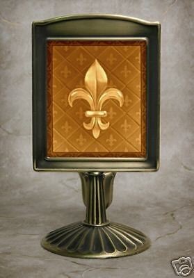 Lithophane Lamp   FLEUR DE LIS LAMP Fine Porcelain