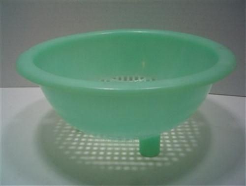 Vintage Tupperware Colander/Strai​ner Jadite Green 1956 Tupper Corp 