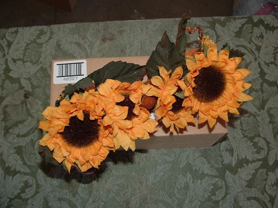 Home Interiors SUNFLOWER MINI RINGS SWAG NIB