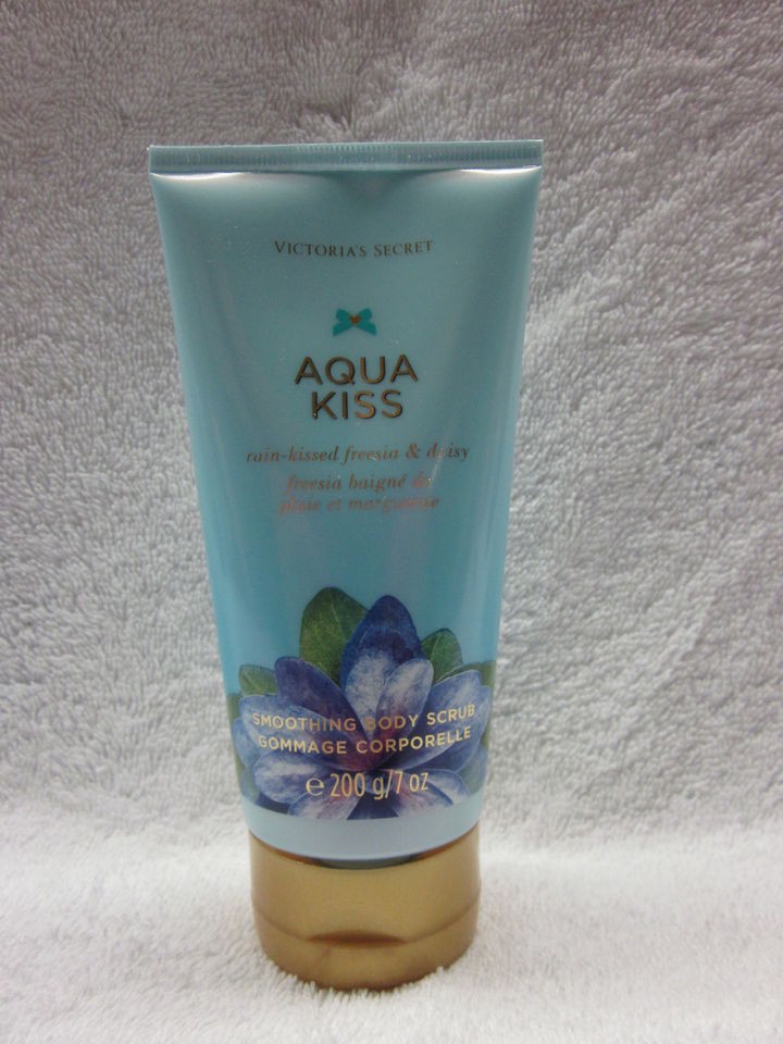 Victorias Secret   Smoothing Body Scrub   Aqua Kiss