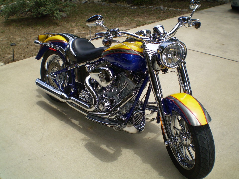 Harley Davidso​n  Softail 2006 Harley FLSTFSE2 CVO Fatboy Fat Boy 