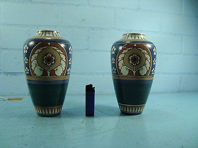 PAIR OF ART DECO SEMI MATTE PLATEEL ARNHEM LINDUS VASES