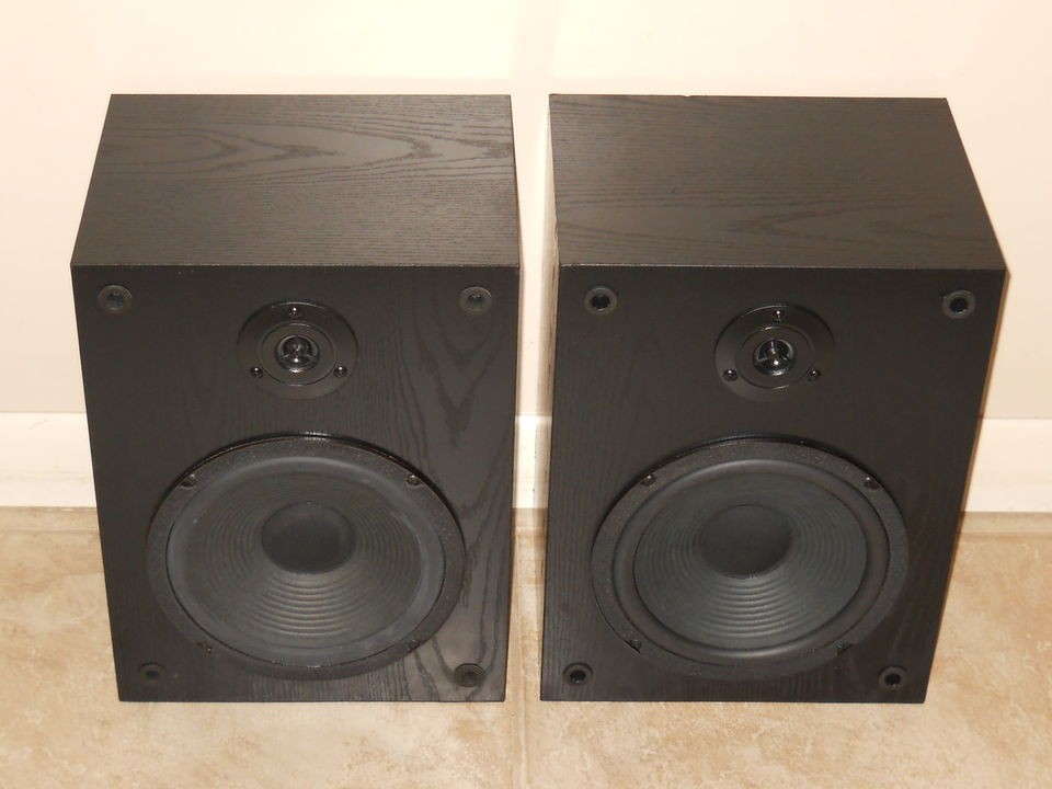 VINTAGE REALISTIC OPTIMUS STS 150 SPEAKERS PAIR 50 WATTS BOOKSHELF 