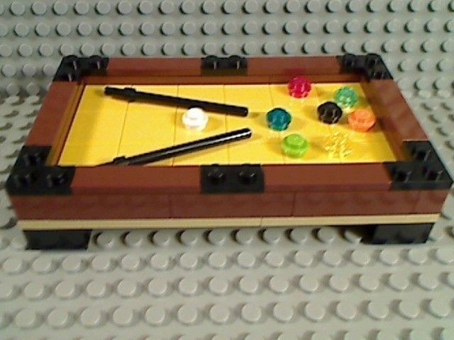 LEGO Yellow POOL TABLE 8 Ball Billiards Gamble City Town Sports Bar 