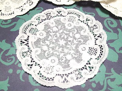 Lace French Doily   50 QTY White Pretty Doilies 5    Decorative Paper 