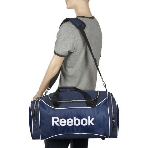 REEBOK DUFFEL ATHLETIC/GYM/SPORT/BOXING/CASUAL/TRAVEL BAG