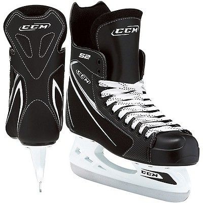 New NIB CCM 52 junior boys rec ice hockey skates size 4 recreational 