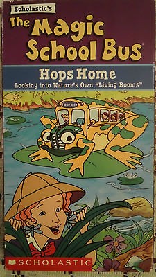 THE MAGIC SCHOOL BUS HOPS HOME~VHS VIDEO~NATURES OWN LIVING ROOMS 