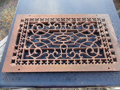 Antique Victorian Cast Iron Floor Grate   Eary 1900s   Ornate Some 