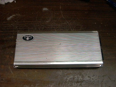 Memphis 16 ST300 2 ch 300 watts amplifier