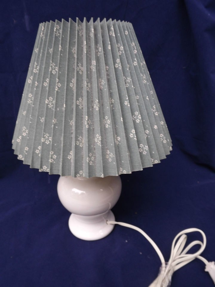 Laura Ashley Petite Fleur Ginger Lamp & Shade Blue14.5 RARE