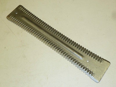 NOS REPLACEMENT 14 CUTTING BLADE for SICKLE SCYTHE / WEED TRIMMER