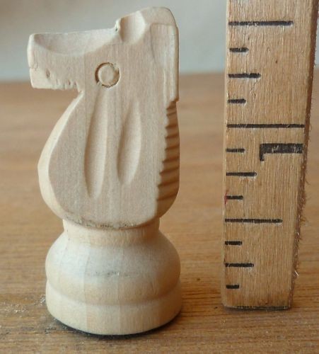 Lamp Finial Wood Horse Head Chess Knight 1 5/8h #B
