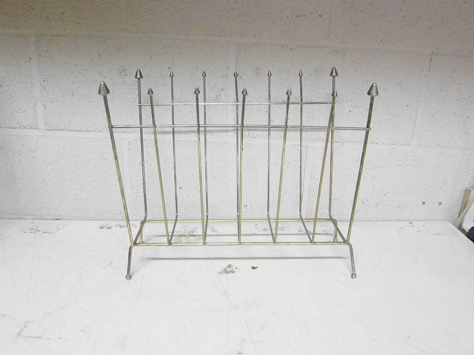   MID CENTURY MODERN RETRO BRASS TONED LP RECORD HOLDER / MAGAZINE RACK