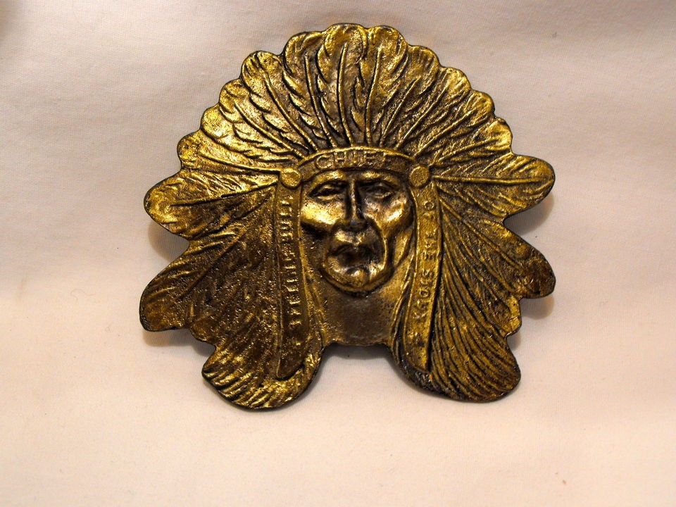 VINTAGE FINELT DETAILED AMERICAN INDIAN HEAD BRASS BELT BUCKLE