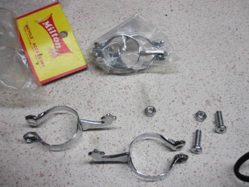 MILTON VINTAGE PUMP CLAMPS SET NIB NOS OLD SCHOOL QTY2 ONE SET TIRE 