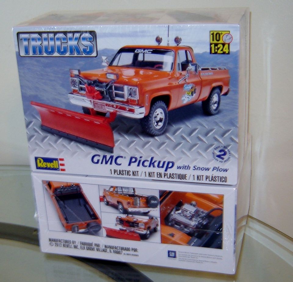 Revell Plastic Model kit 85 7222 1/24 GMC Pick Up w/Snow Plow IN STOCK 