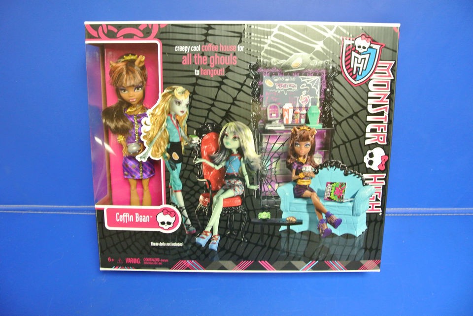 2012 MONSTER HIGH COFFIN BEAN DOLL & CREEPY COFFEE HOUSE SET NEW