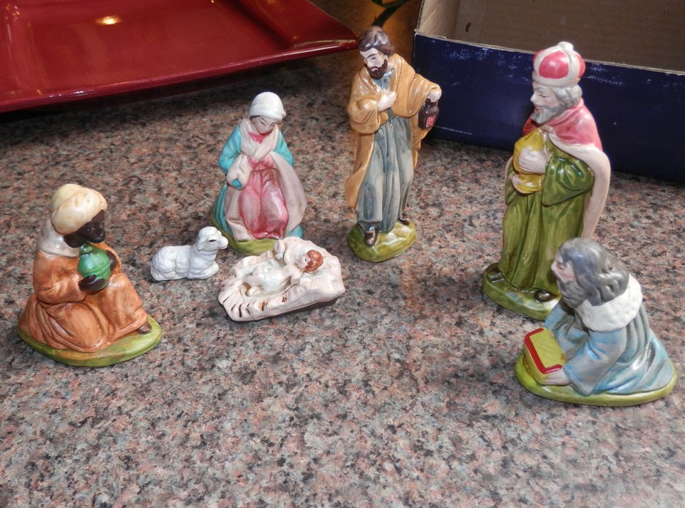 Vintage Nativity Set   Colonial of Cape Cod   7 Piece Set