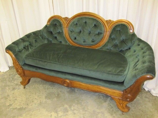 1800s Antique Victorian Style Sofa Couch Button Tuck Upholstry w 