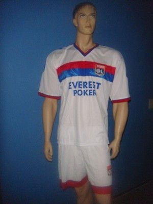   soccer uniforms Olimpique Lyon Home Kit (jersey,short,socks,numbers