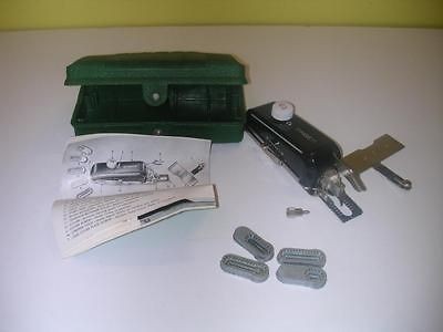 VINTAGE Singer Sewing Machine Button Holer 1959