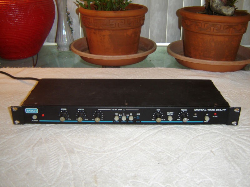   Digital Time Delay, Echo, Double, Chorus, Flange, 320ms, Vintage Rack