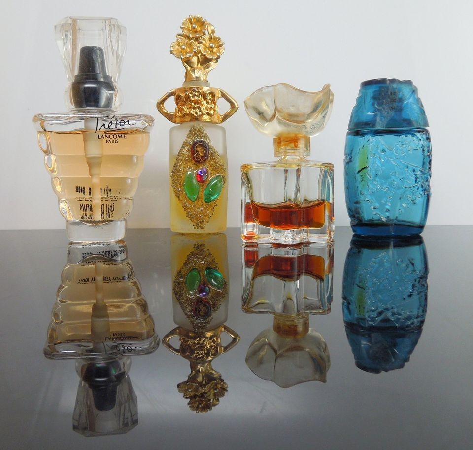   Perfume Bottles Trejor Lancome, Oscar de la Renta, Horizon o12 064