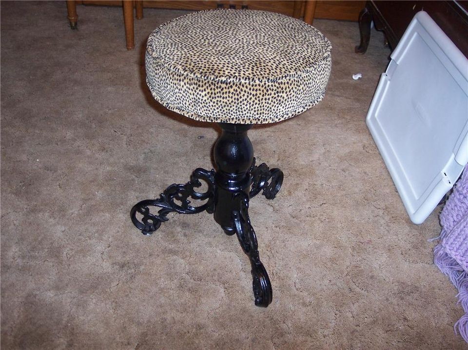 Black Cast Iron Griffon Piano Stool leopard print (ST83)