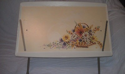 Vintage Tilt TV Tray table by CAL DAK w/beautiful basket of flowers